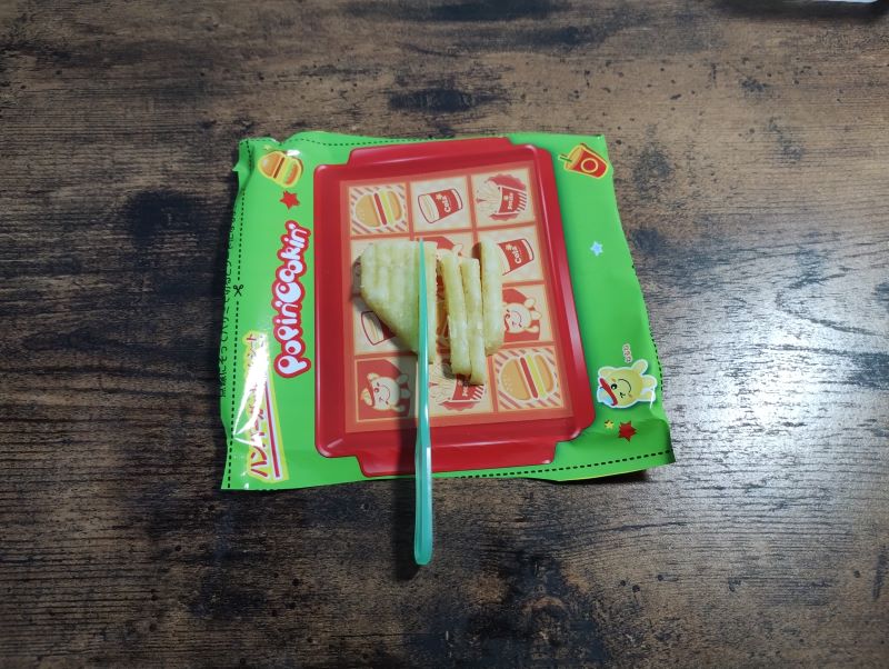 ポテトを切る様子