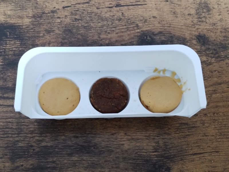 ハンバーグとパンが完成